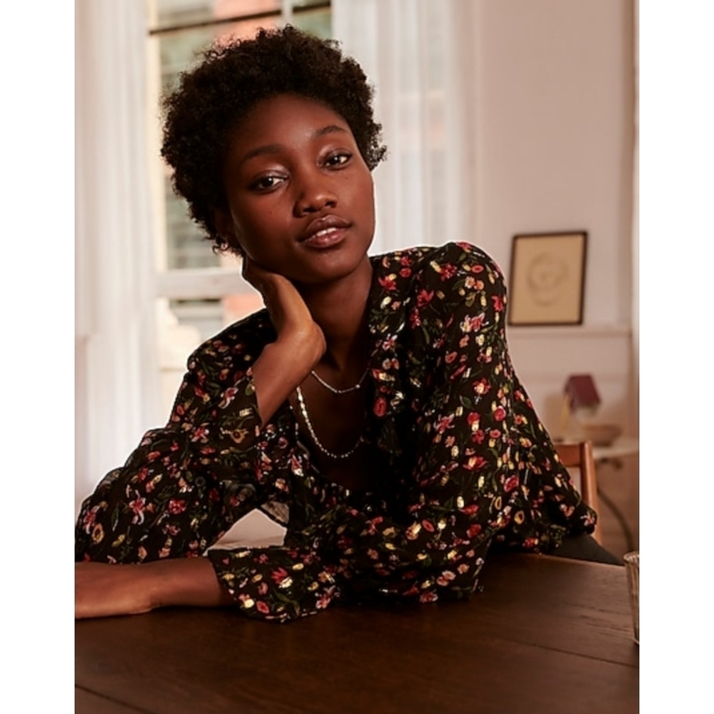 35. NWOT J.Crew Ruffleneck top in midnight vintage floral